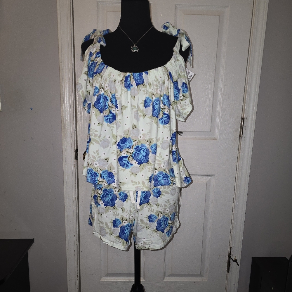 Floral Blouse & Short Set